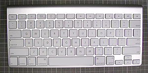 APPLE WIRELESS KEYBOARD